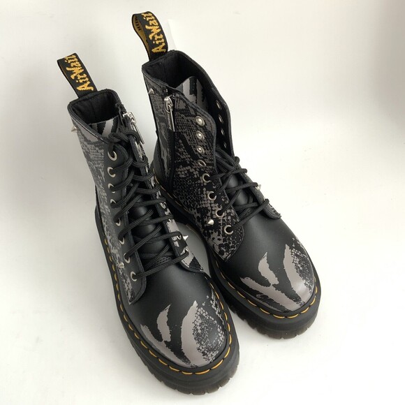 New Dr Martens Animal Print Smooth Leather Studded Jadon Bootie 6 - Picture 10 of 11